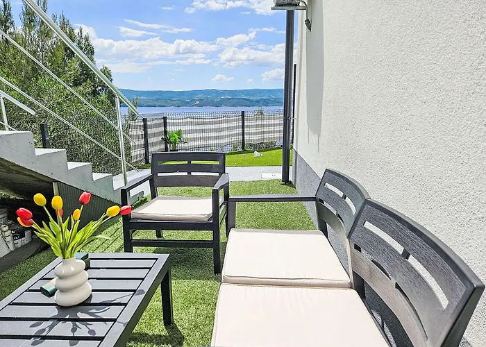 Apartamento Luxury Mir By Interhome