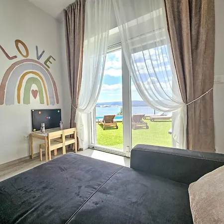Apartman Luxury Mir By Interhome *