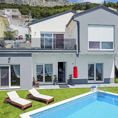 Apartman Luxury Mir By Interhome *