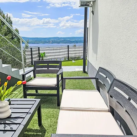 Apartman Luxury Mir By Interhome